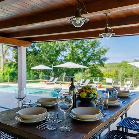 Vakantiehuis Julia By Interhome