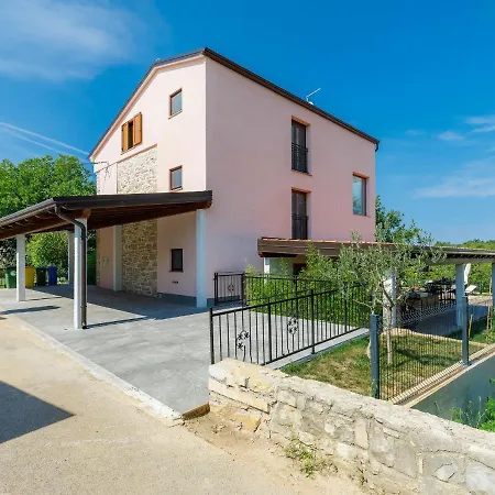 Julia By Interhome Holiday home Buje