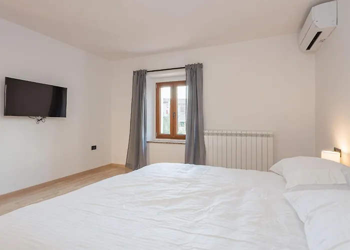 Julia By Interhome * Buje